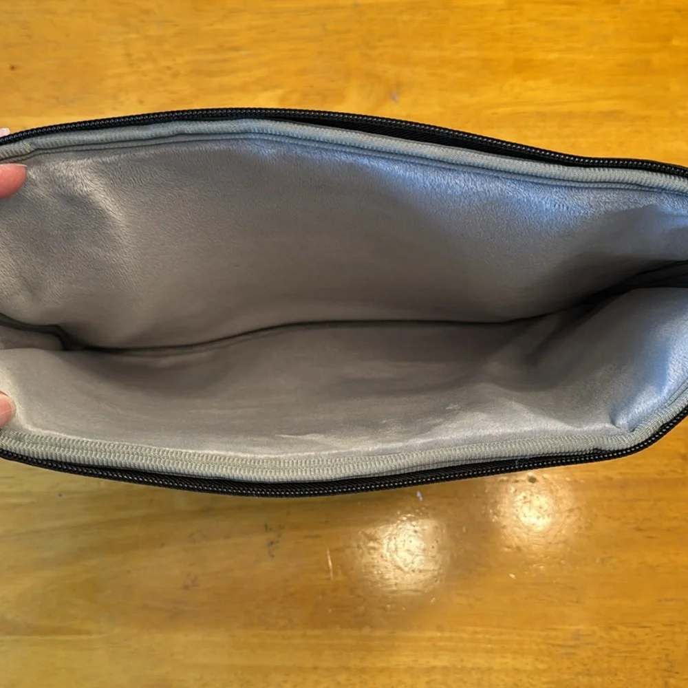 Kogzzen Navy Laptop Sleeve